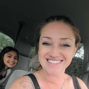 Meet your Posher, Arielle